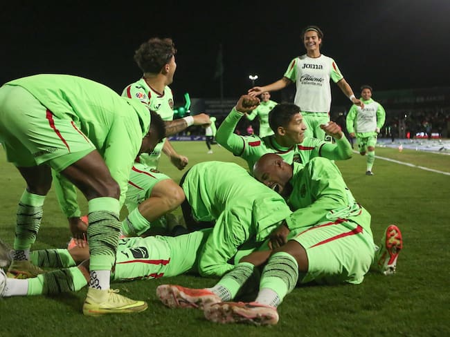 Juárez elimina a Pachuca en juego polémico y asegura su lugar en los Cuartos de Final