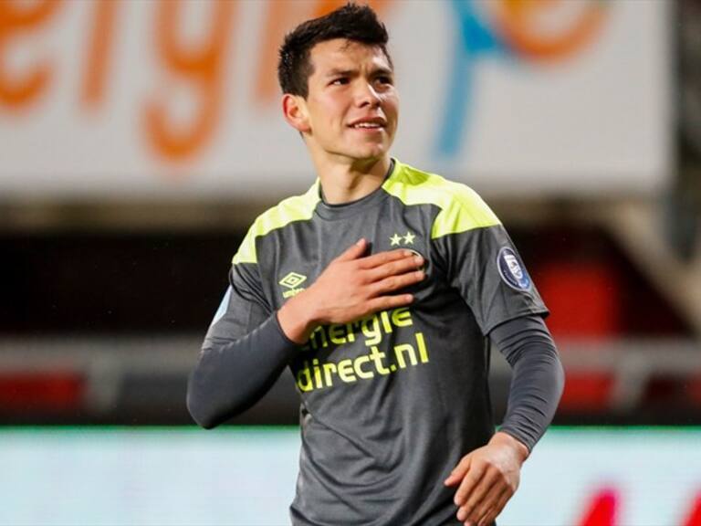 Hirving Lozano festejando uno gol con el PSV. Foto: Getty Images