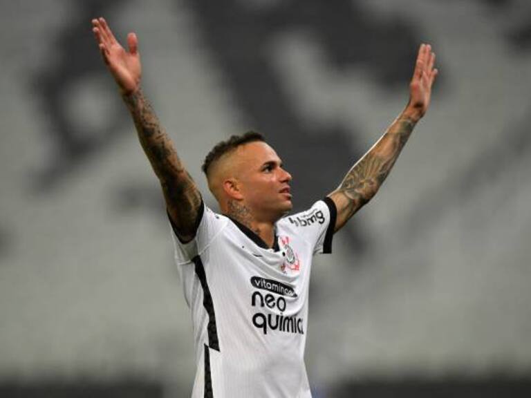 Aficionados del Corinthias agredieron en un motel a Luan Vieira