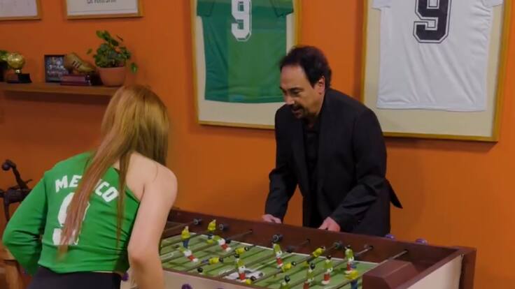 Hugo Sánchez y Airbnb lanzan experiencia única en el Estadio Azteca para el Mundial FIFA 2026