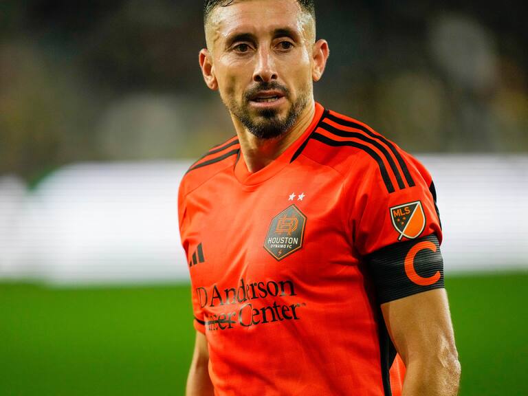 Héctor Herrera explota contra periodistas después de su llamado a la Selección Mexicana