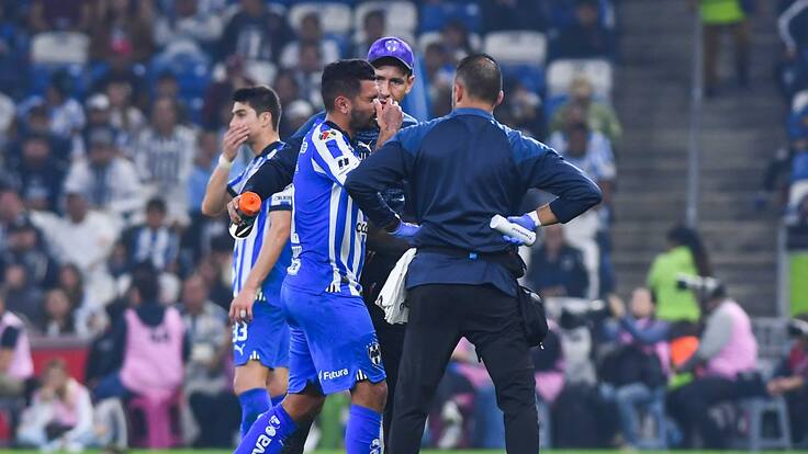 Tecatito Corona, otra vez, varias semanas fuera