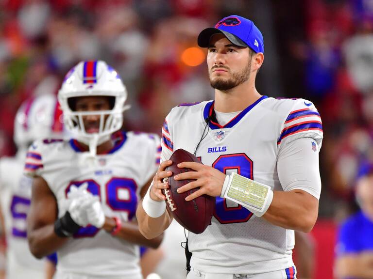 Mitchelle fue suplente de los Bills la temporada pasada.
