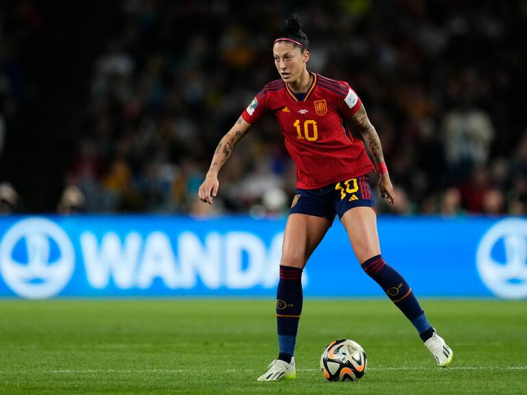 Jenni Hermoso vuelve a ser convocada a la Selección de España