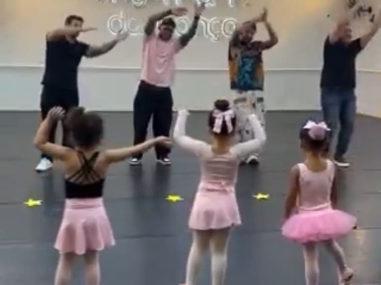 Neymar se vuelve viral tras bailar ballet en la presentación de su hija Mavie