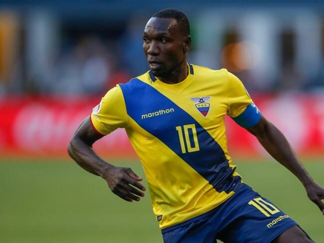 Walter Ayoví regresó a Ecuador