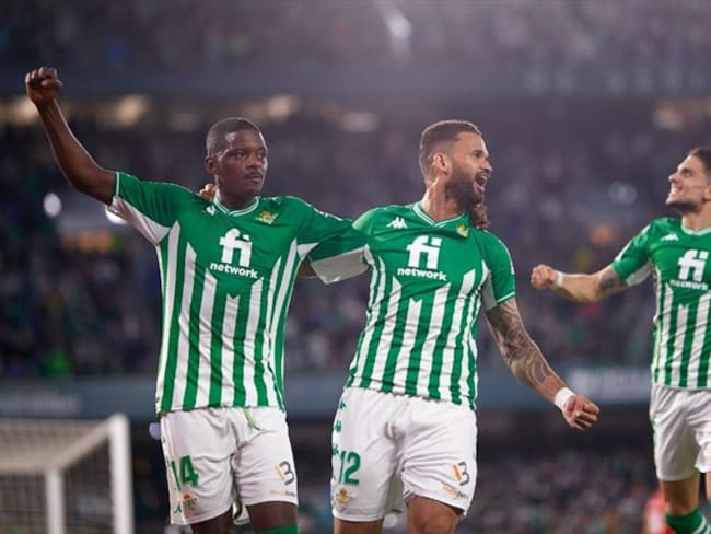 Betis ganó sin Guardado y Lainez