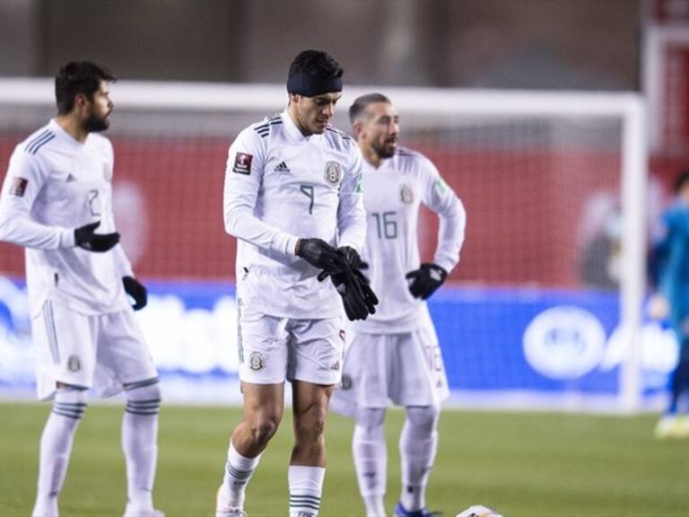 México pone en riesgo su pase directo a Qatar . Foto: mex