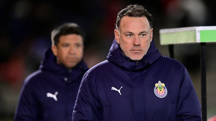 Gabriel Milito podría salir de Chivas para dirigir a River Plate