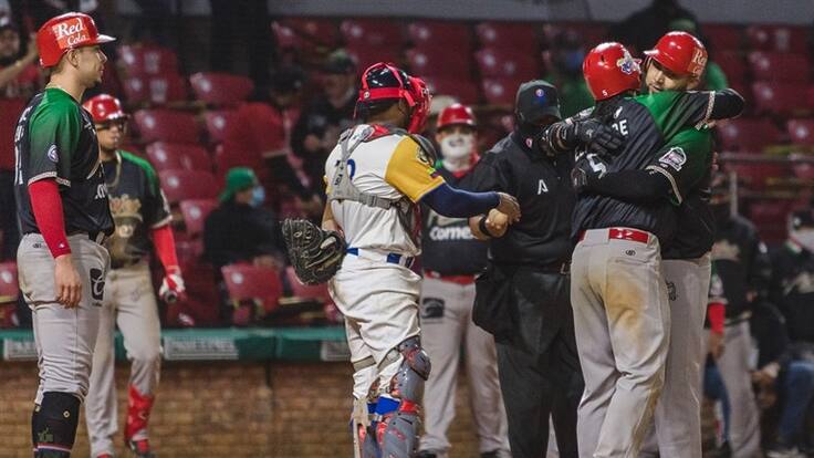 México debutó con éxito en la Serie del Caribe