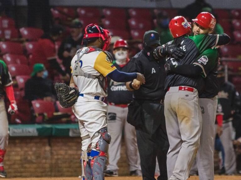 México derrotó a Colombia . Foto: Mexsport