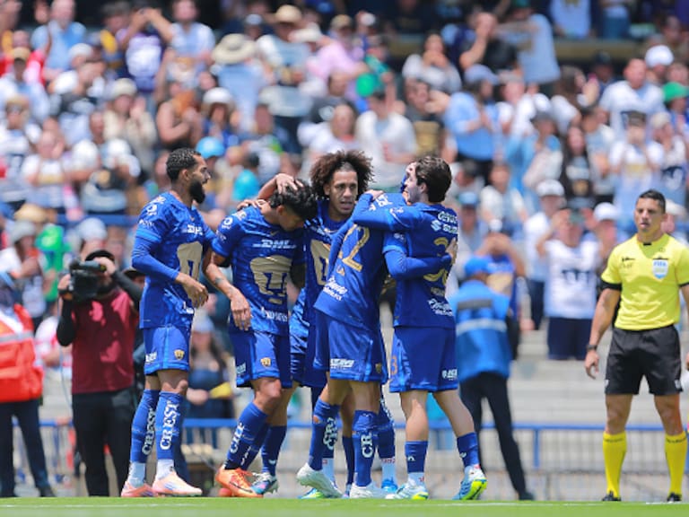 Pumas ruge en el Olímpico: Robert Morales y Memo Martínez liquidan a Mazatlán en el Clausura 2026
