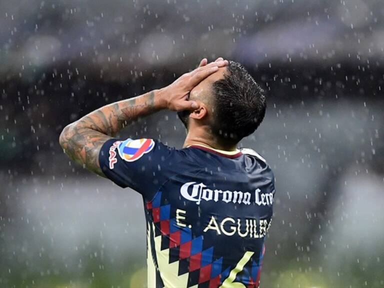 Emanuel Aguilera se lesionó ante Santos. Foto: Getty Images