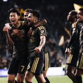 Cruz Azul sufre descalabro, y es goleado por LAFC en Concachampions