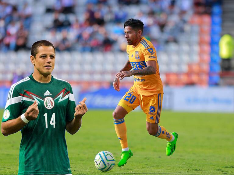 Javier Aquino quiere ver a Javier Hernández en Qatar 2022