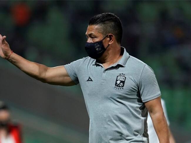 Nacho Ambriz se marcha del León al terminar el torneo