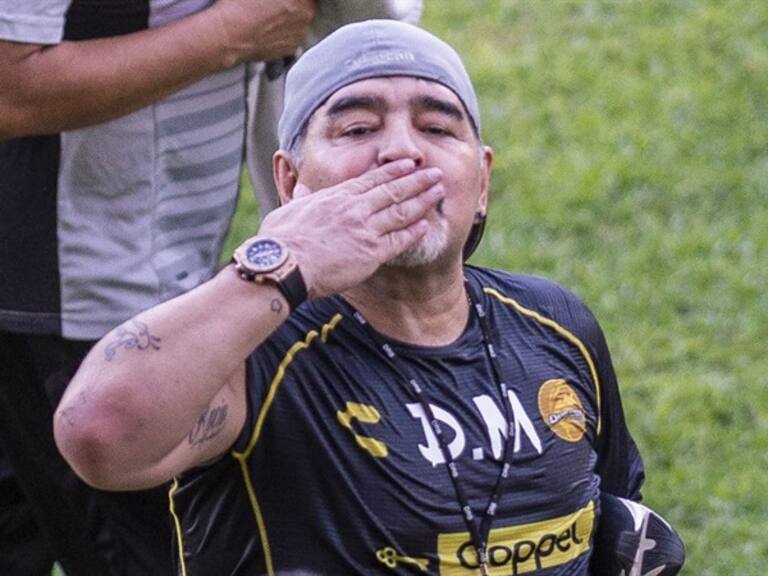 Diego Maradona ya entreno con el equipo. Foto: W Deportes