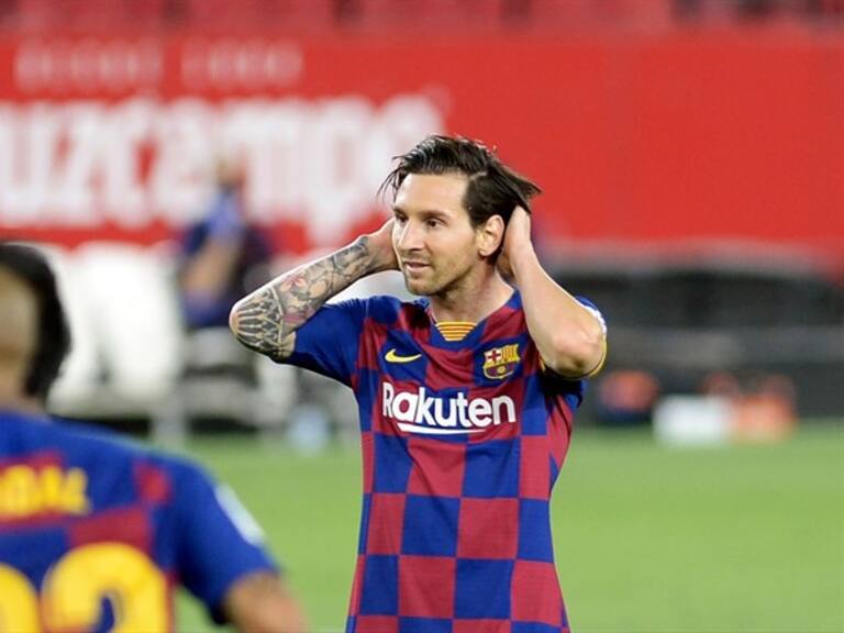 Messi se lamenta Barcelona. Foto: Getty Images