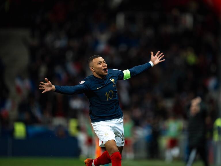 Kylian Mbappé 300 goles en su carrera