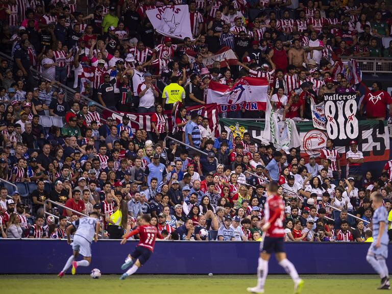 Afición Chivas en Estadio Sporting Park