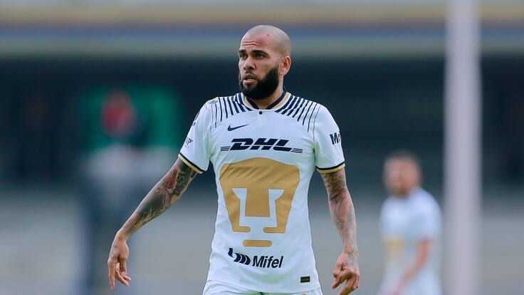 Dani Alves pagará más de dos millones de dólares a Pumas por incumplimiento de contrato