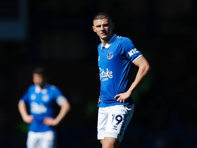 Everton es penalizado por la Premier League con dos puntos debido a irregularidades financieras