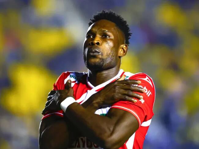 América fue electrocutado por Necaxa, y corta su racha de invicto en el Estadio Azulcrema