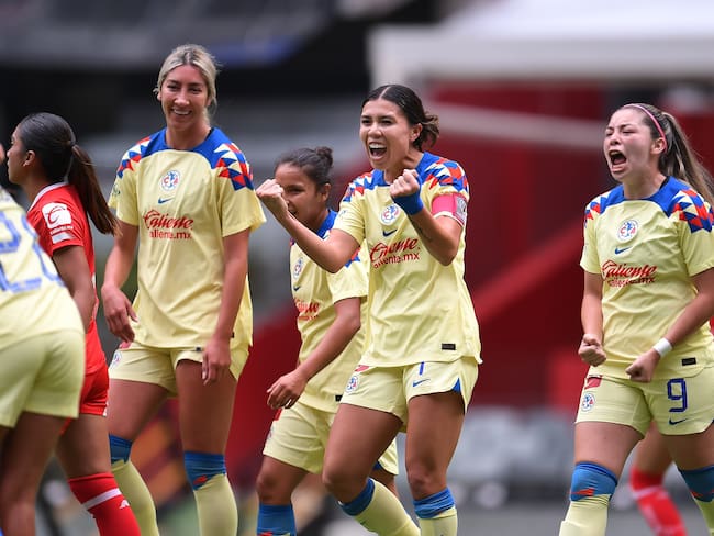 América sigue invicto en la Femenil tras golear a Toluca