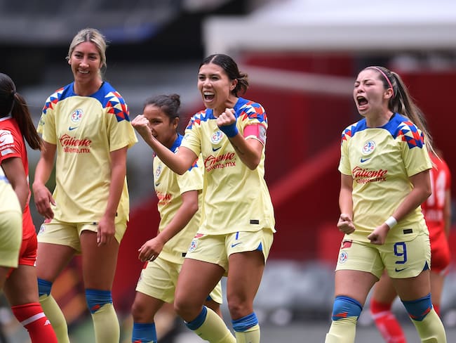 América sigue invicto en la Femenil tras golear a Toluca