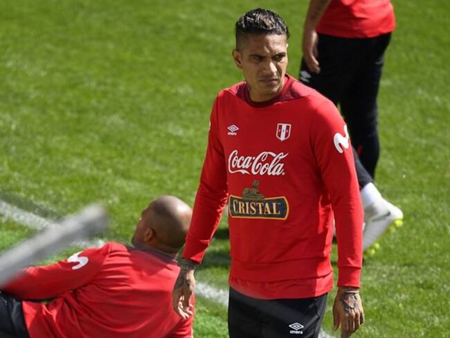 Paolo Guerrero es la gran duda en Perú