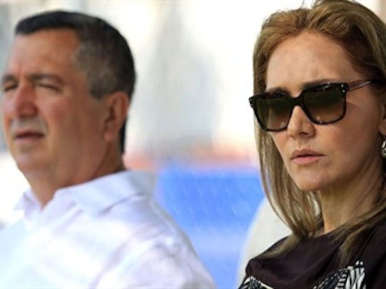 Angélica Fuentes convoca a asamblea