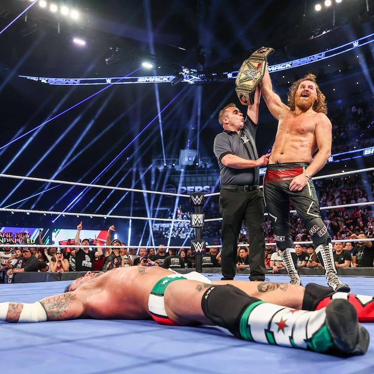 ¡WWE está de vuelta! SmackDown regresó a México después de 15 años