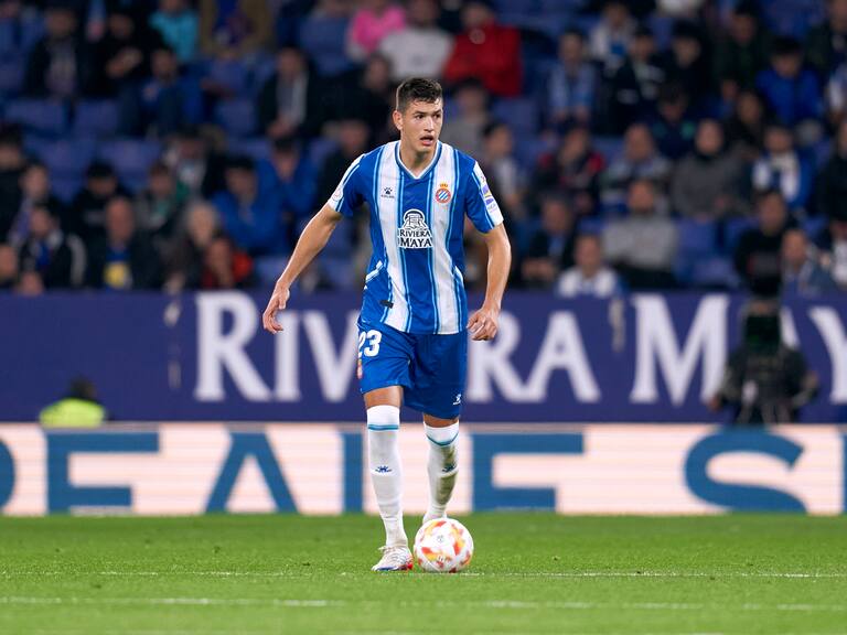 César Montes ya lució por primera ocasión los colores del equipo Espanyol