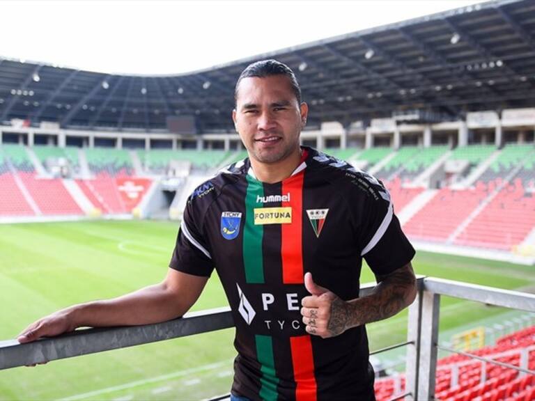 Carlos "Gullit" Peña. Foto: Twiiter @GKSTychy1971