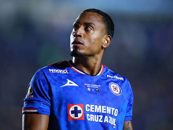 ¿Cuántos partidos de suspensión recibirá Willer Ditta por empujar a un árbitro en el Cruz Azul vs Toluca?