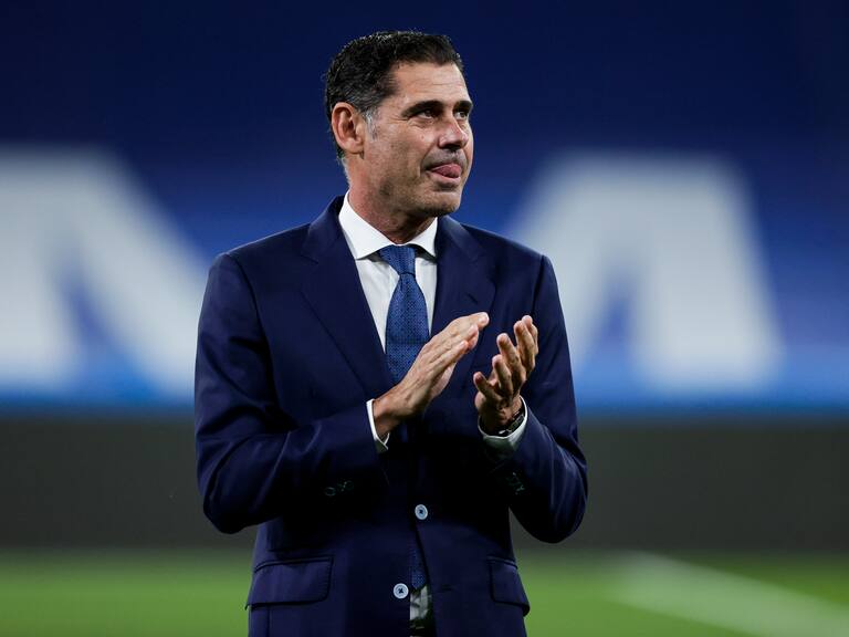 Fernando Hierro el nuevo director deportivo de Chivas