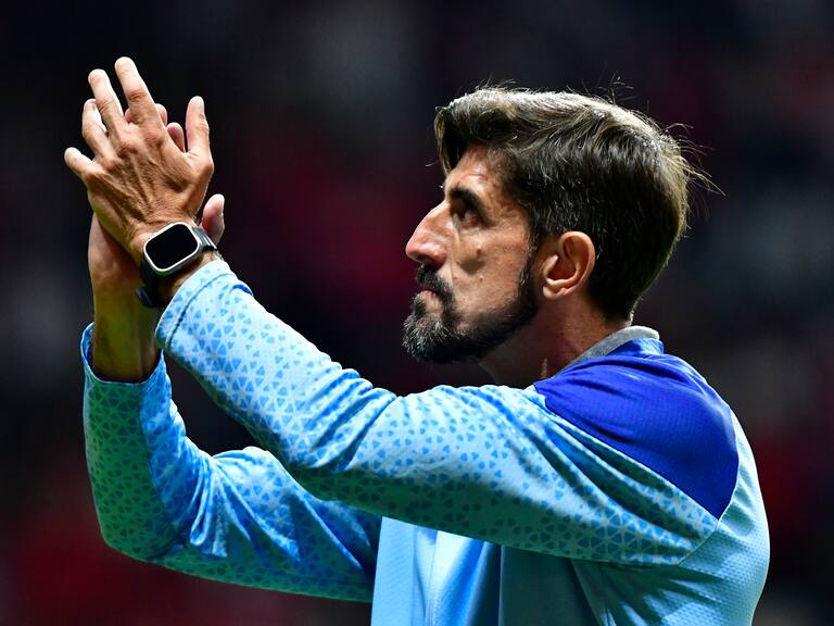 Veljko Paunovic registra un saldo positivo dirigiendo a Chivas