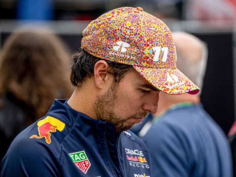 Helmut Marko manda mensaje para Checo Pérez: “Checo Pérez no debe soñar con títulos mundiales”