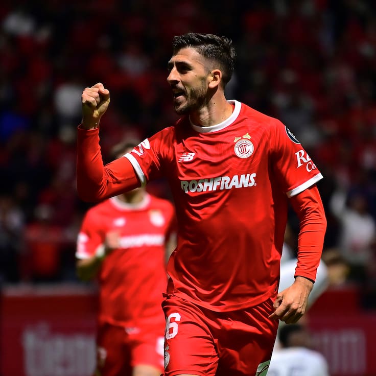 Toluca derrotó a LA Galaxy con hat trick de Paulinho en la ida de los cuartos de final de la CONCACAF Champions Cup