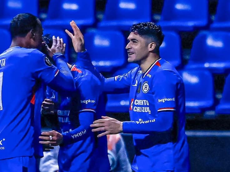 Cruz Azul mantiene ventaja y vence por el global a Rayados en octavos de final de Concachampions