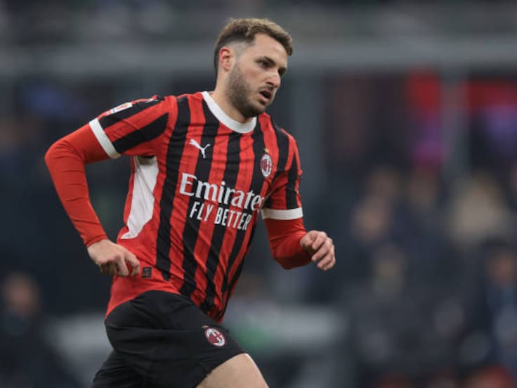 Santiago Giménez en duda para el Mundial 2026 por posible cirugía de tobillo