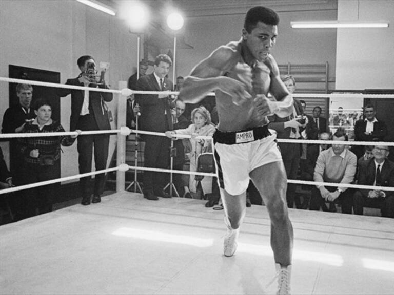 Muhammad Alí es considerado el mejor boxeador de la historia. Foto: Getty Images