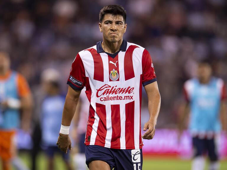 Erick Gutiérrez con Chivas
