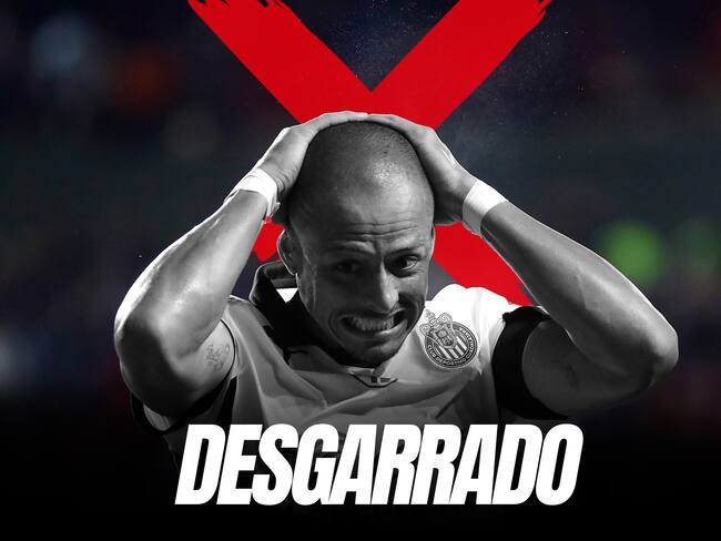 Chicharito se desgarró y podría estar sin jugar con Chivas hasta 3 meses