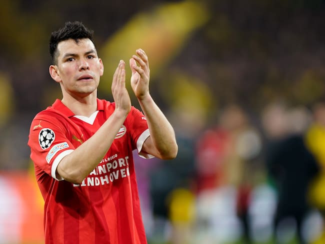 Chucky Lozano y el PSV se van de la Champions League