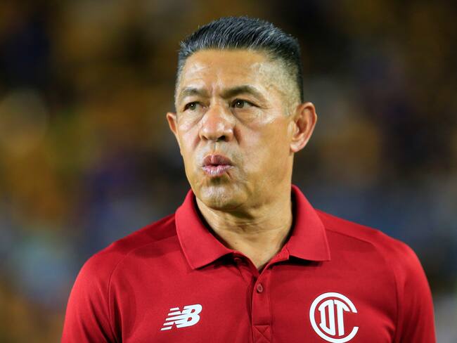 Nacho Ambriz deja de ser director técnico de Toluca