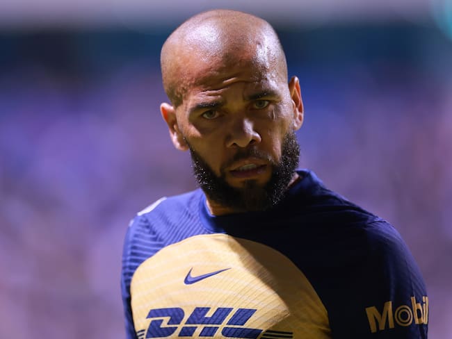 Dani Alves no saldrá de prisión; juez le niega libertad condicional