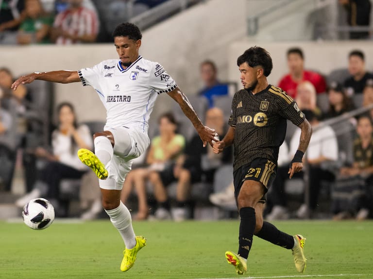 Querétaro vs Santa Clara a la FIFA por presunto fraude en fichaje de Paulo Victor