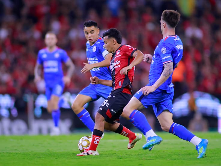 Cruz Azul presentará queja formal contra el arbitraje tras victoria ante Atlas en Liguilla Clausura 2026 de la Liga MX