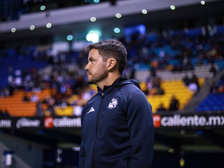 Nicolás Larcamón felicitó al América por el baile que le puso a Puebla